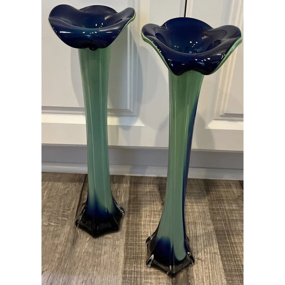 VNTG hand blown “Jack in the Pulpit” art glass vases MCM set of 2 swung glass ￼